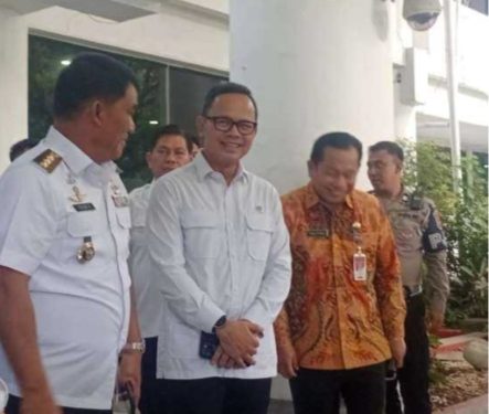 Wakil Mendagri Bima Arya Tekankan Pentingnya Efisiensi Anggaran dan Sinergi