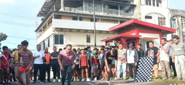 Kapolres Bitung Resmi Buka Lomba Lari “Run Fast 100 Meter” dalam Semangat Car Free Day