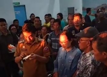 Bupati Talaud Welly Titah Berduka, Kunjungi Keluarga Korban Kebakaran KM Barcelona V di Pelabuhan Manado