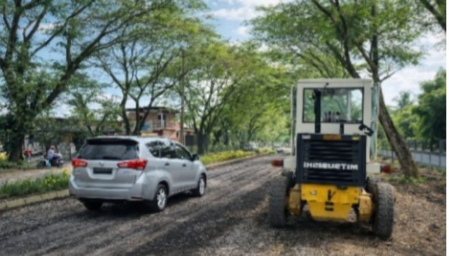 Respons Cepat Pemprov Sulut, Perbaikan Jalan Ir. Soekarno Mulai Dikerjakan