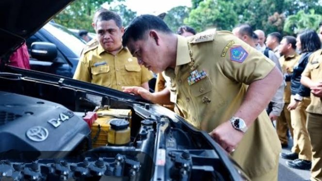 Gubernur Sulut Yulius Selvanus Sidak Kendaraan Dinas di Lingkungan Pemprov